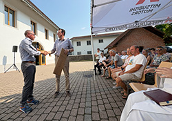 Eröffnung